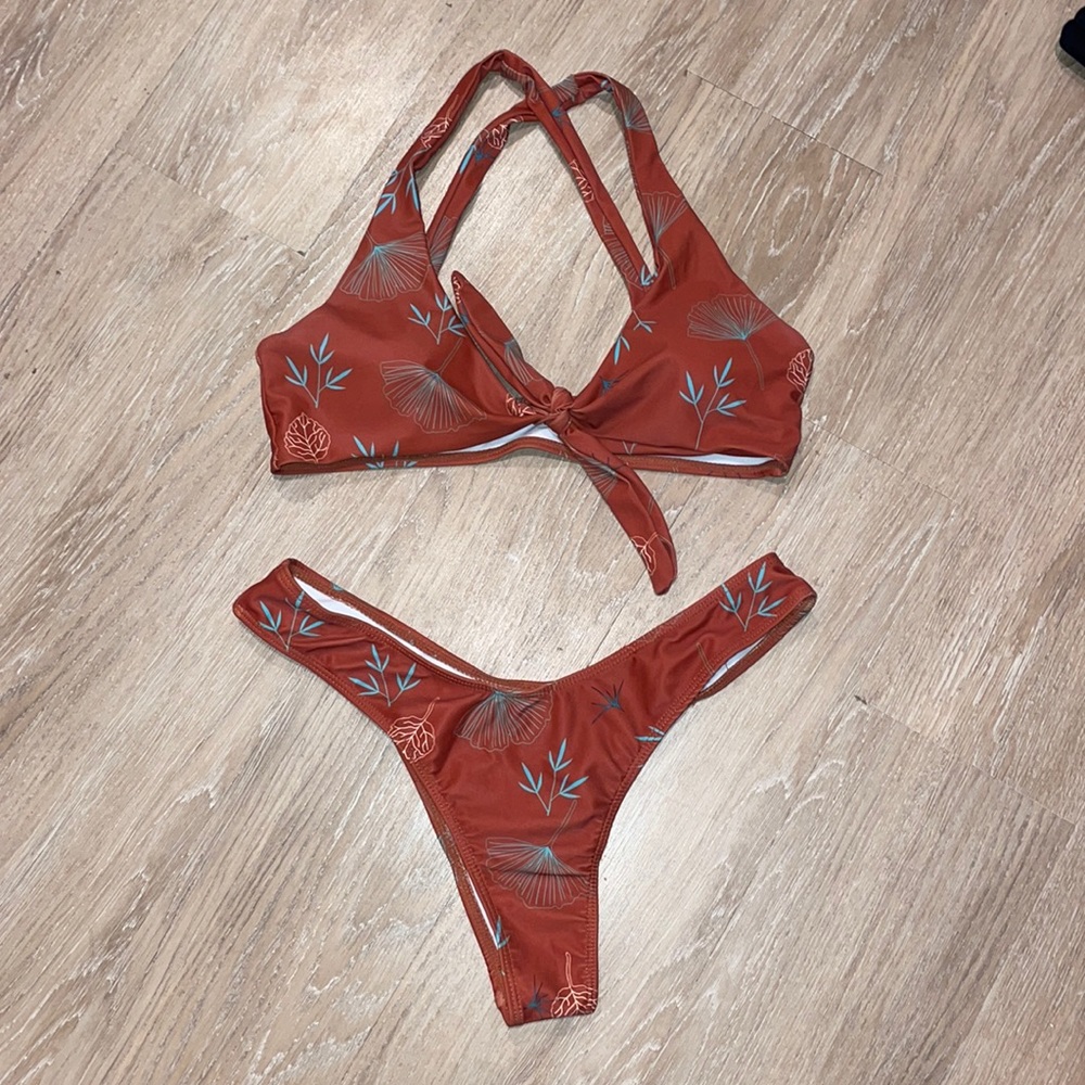 NWOT Zaful Size Medium Bathing Suit